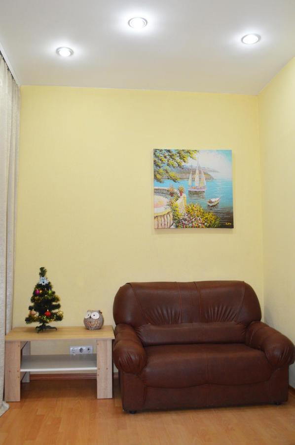 Owl Home Odessa Cozy Spacious Apartment In A Quiet Center Between Deribasovskaya And Privoz Екстер'єр фото